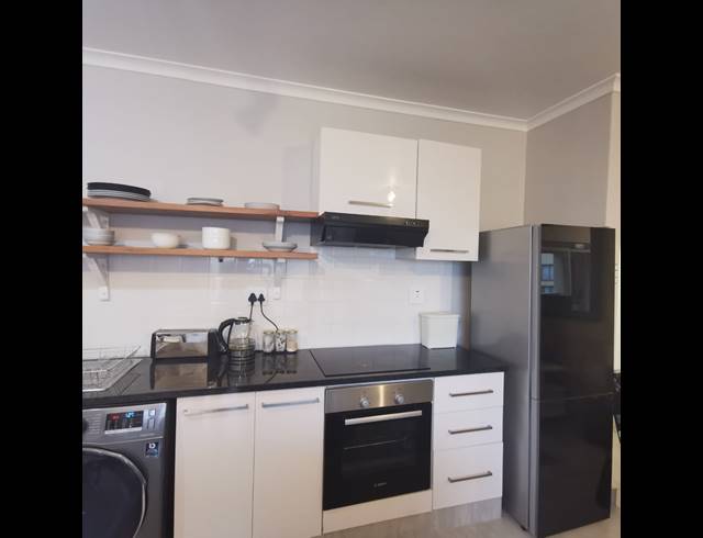 1 BEDROOM APARTMENT FOR SALE IN UMHLANGA RIDGE